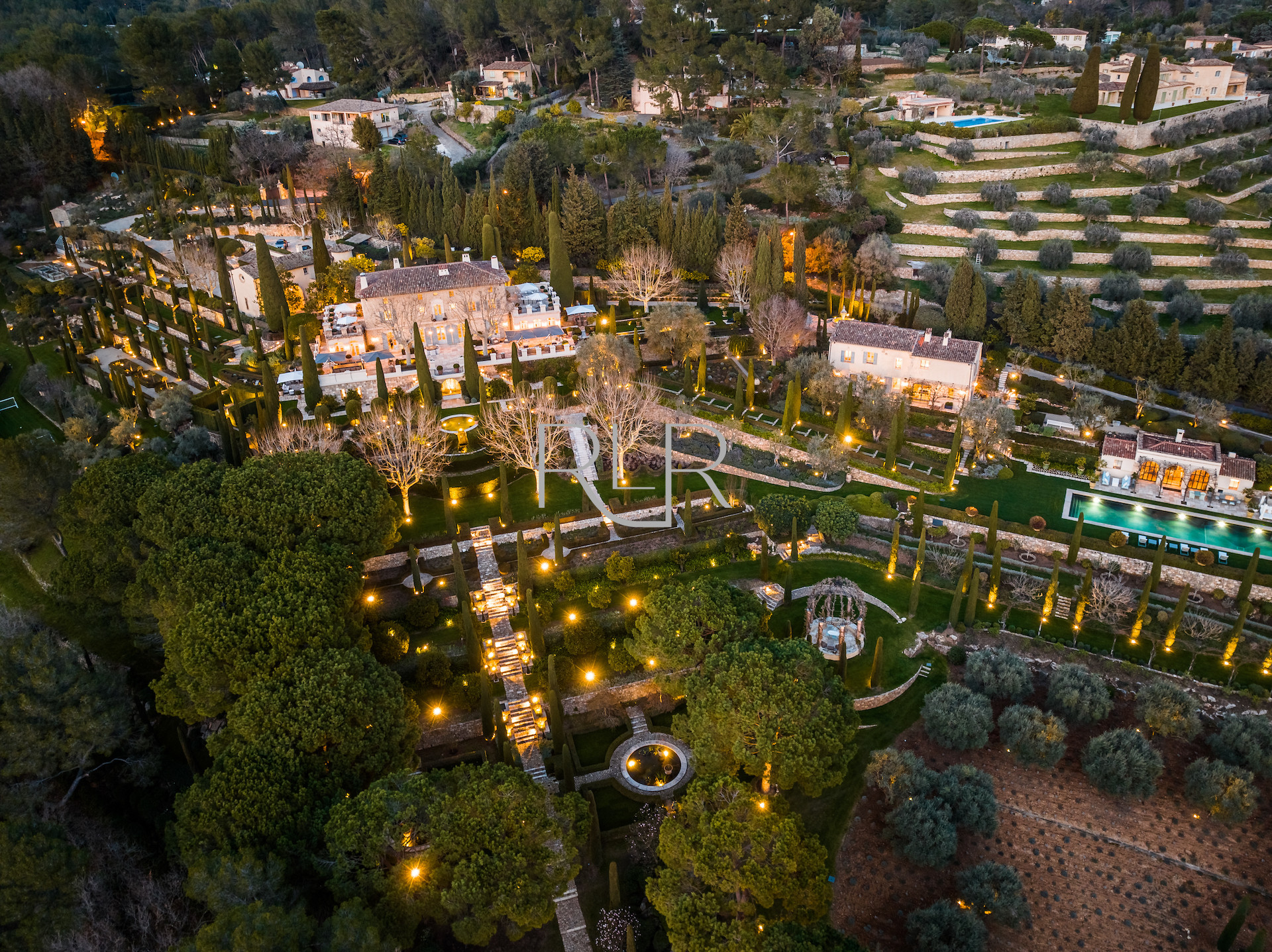 villa à Mougins - Le Manoir