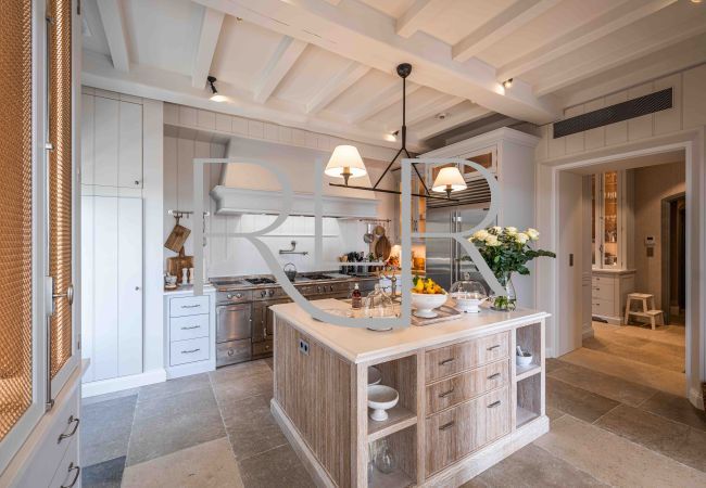 Villa à Mougins - Le Manoir Villa à Mougins - Le Manoir