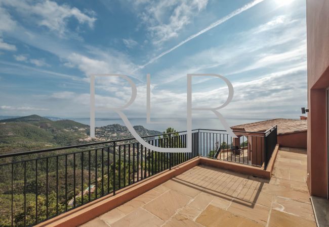 Villa à Théoule-sur-Mer - Villa Panorama Villa à Théoule-sur-Mer - Villa Panorama