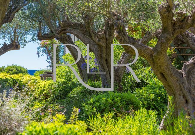 Villa à Saint-Tropez - Villa Calypso Villa à Saint-Tropez - Villa Calypso