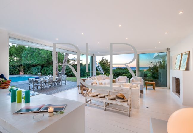 Villa à Saint-Tropez - Villa Calypso Villa à Saint-Tropez - Villa Calypso