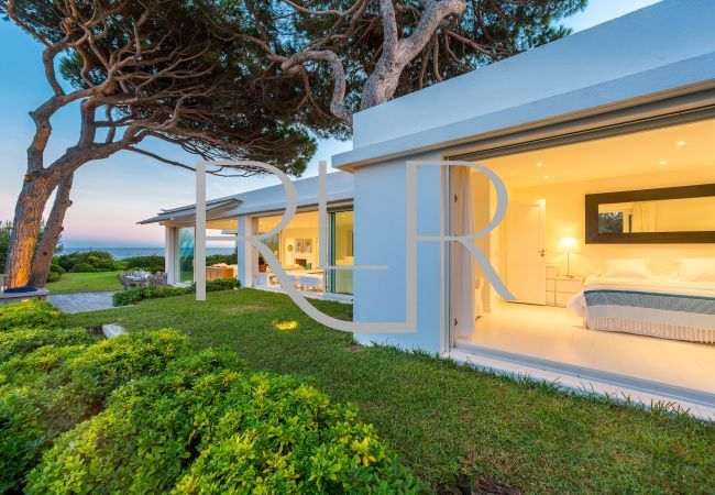 Villa à Saint-Tropez - Villa Calypso Villa à Saint-Tropez - Villa Calypso