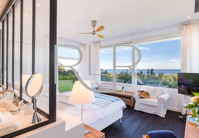 Villa à Saint-Tropez - Villa Calypso Villa à Saint-Tropez - Villa Calypso