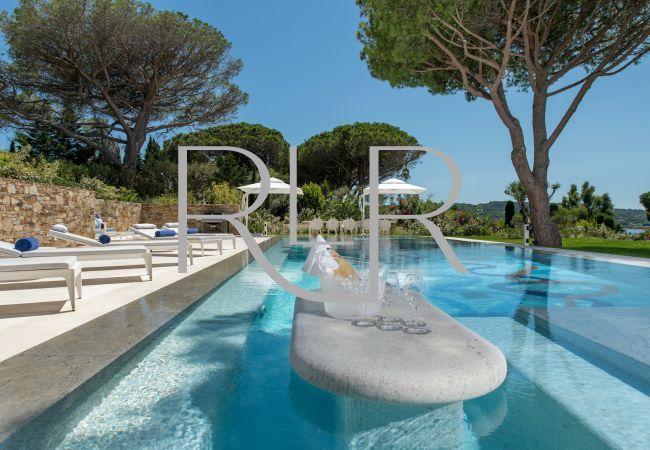Villa à Saint-Tropez - Villa Atlas Villa à Saint-Tropez - Villa Atlas