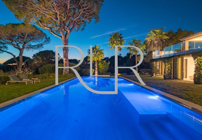 Villa à Saint-Tropez - Villa Victoria Villa à Saint-Tropez - Villa Victoria