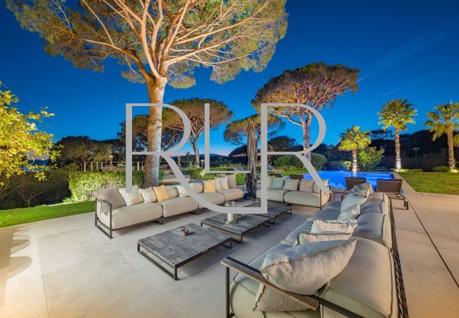 Villa à Saint-Tropez - Villa Victoria Villa à Saint-Tropez - Villa Victoria