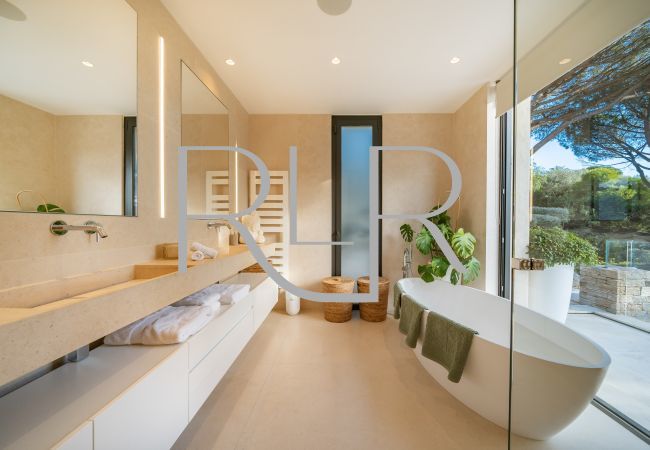 Villa à Saint-Tropez - Villa Victoria Villa à Saint-Tropez - Villa Victoria