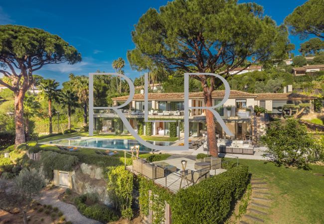 Villa à Saint-Tropez - Villa Victoria Villa à Saint-Tropez - Villa Victoria