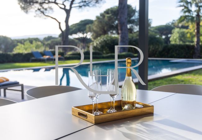 Villa à Saint-Tropez - Villa Victoria Villa à Saint-Tropez - Villa Victoria