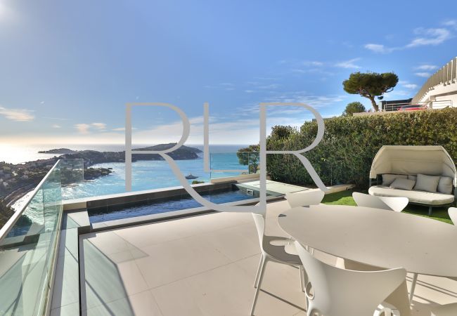 Villa à Villefranche-sur-Mer - Villa Pacifica Villa à Villefranche-sur-Mer - Villa Pacifica