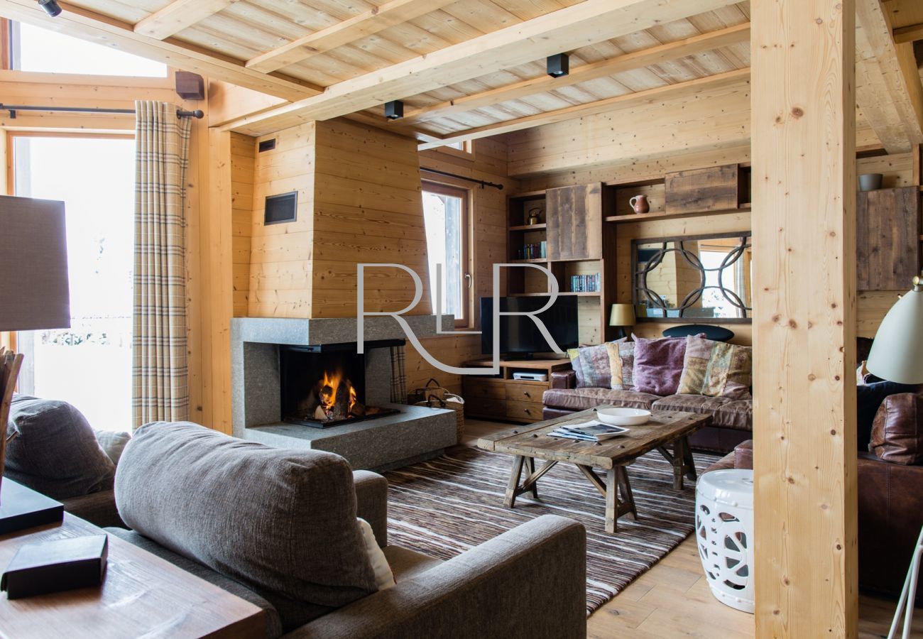 Chalet le Favre a un poêle à bois pour les soirées d'hiver