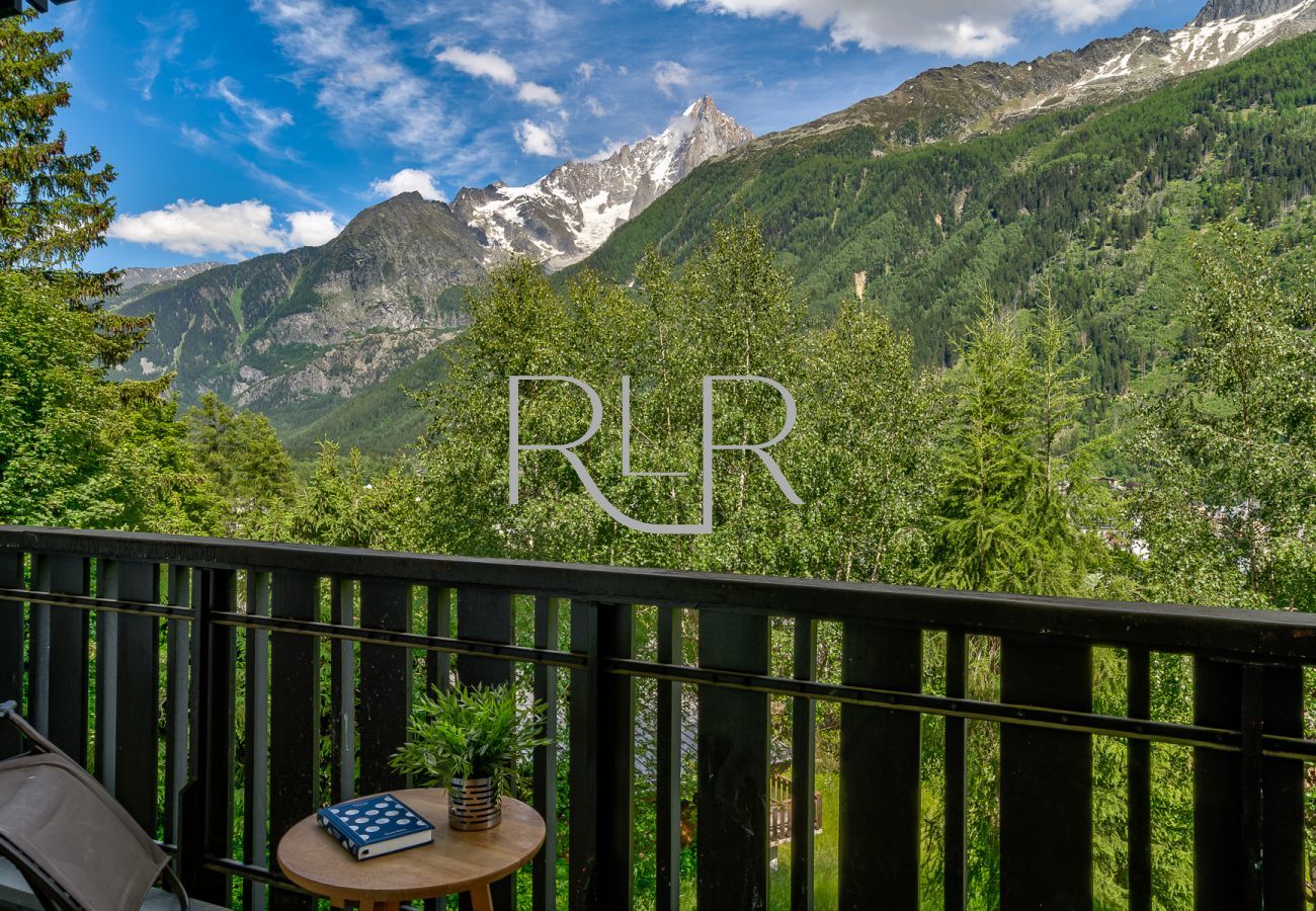 Brevent 3 a des vues sur les montagnes
