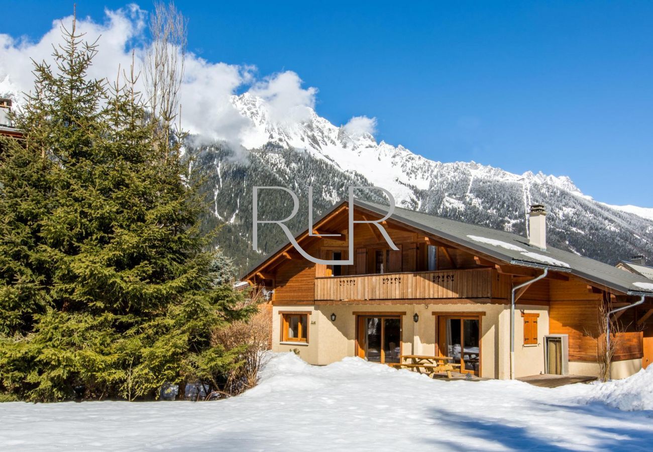 Chalet Sanaz est dans un quartier tranquille avec plusieurs facilités accessibles à pied