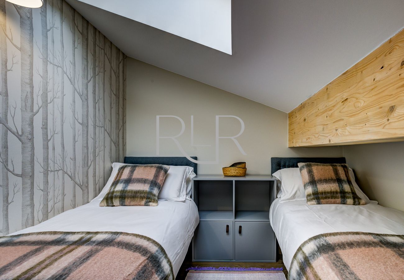 Chambre 4 de White Pearl A36 a deux lits simples