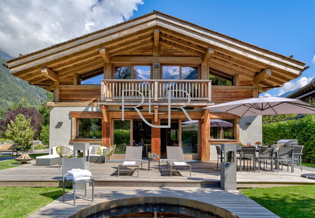 Chalet Seren est l'un des chalets Prestige de Mountain Base