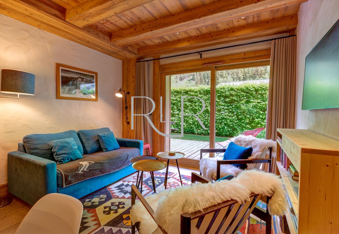 L'appartement Blaitière 2 a été aménagé pour offrir un intérieur chaleureux.