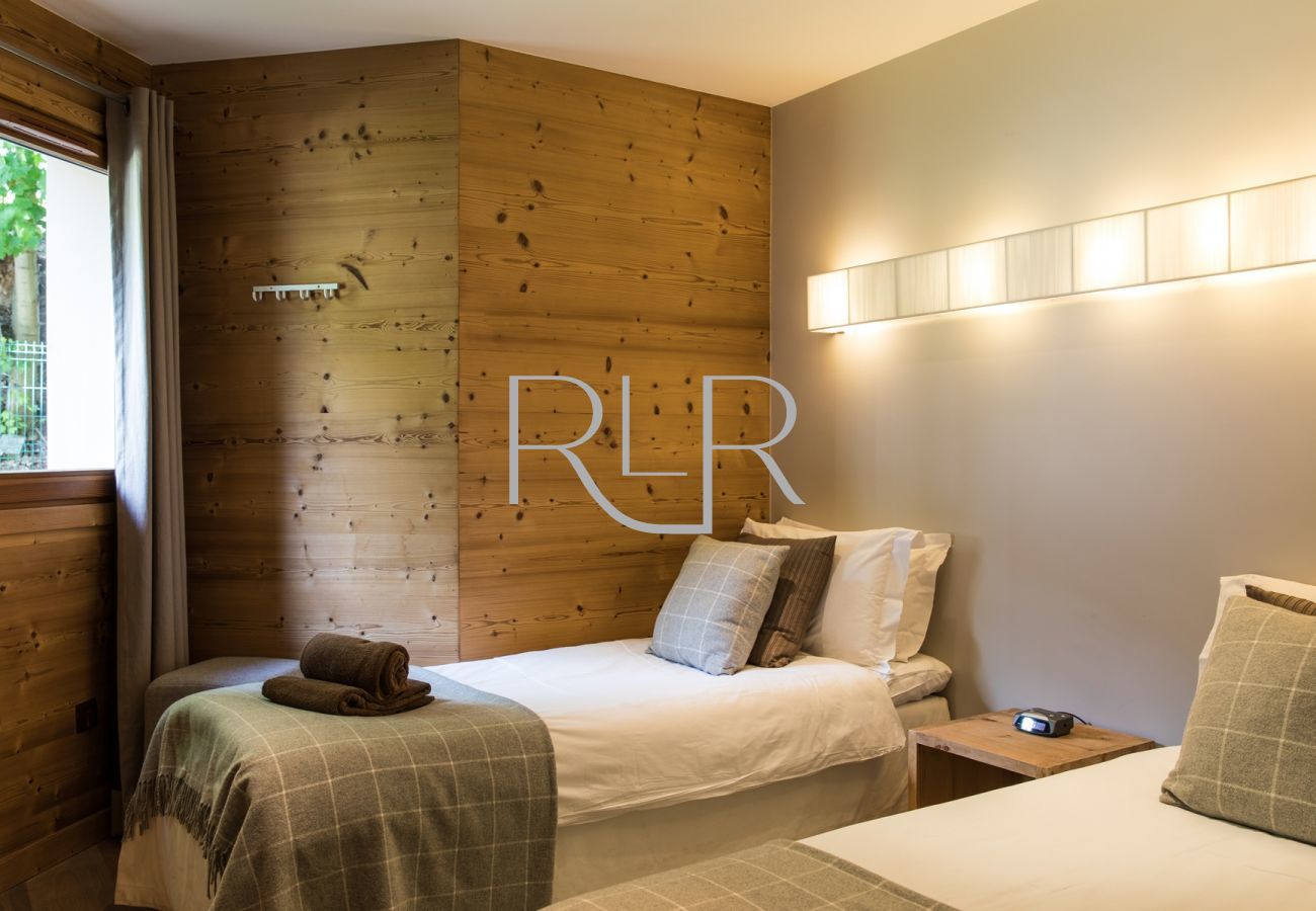 Chambre 2, deux lits simples 