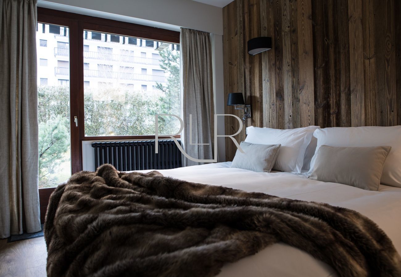 Chambre 1 de Brevent 2 est flexible avec un lit double ou deux lits simples et salle de bain