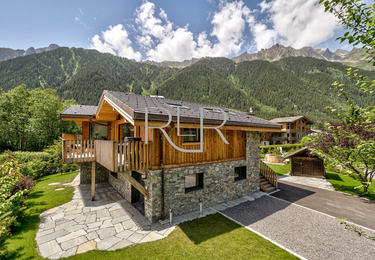 Chalet Breitalps a une garage pour 1 voiture et parking extérieur pour 3 voitures 