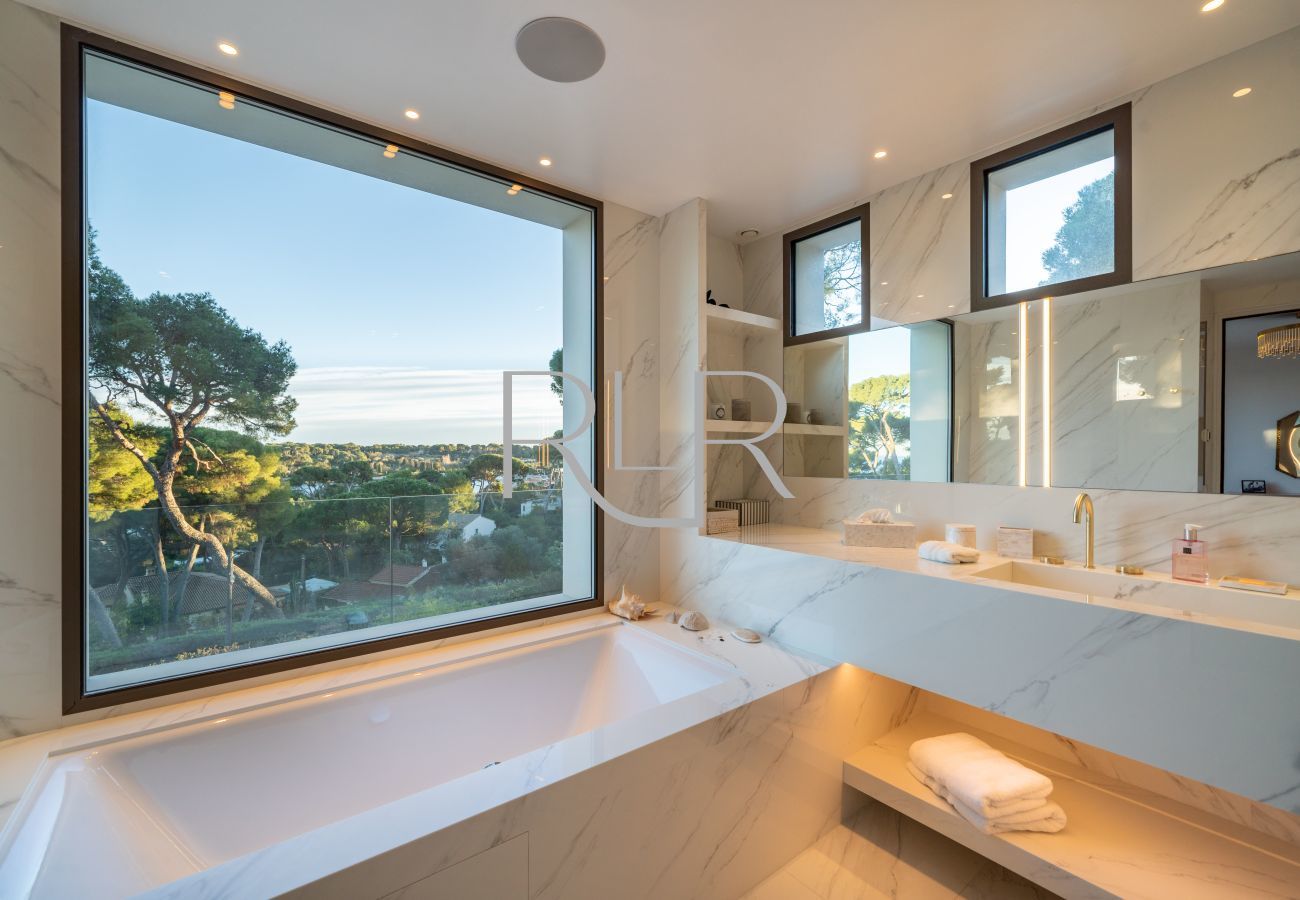 Villa à Antibes - Villa Lola