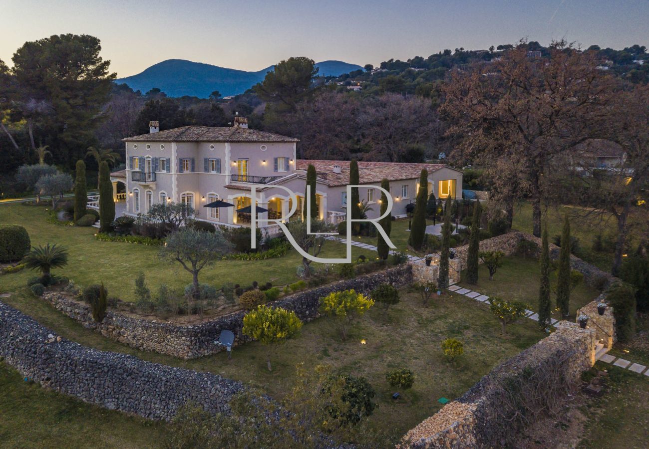 Villa à Saint Paul de Vence - Domaine d'Alysse