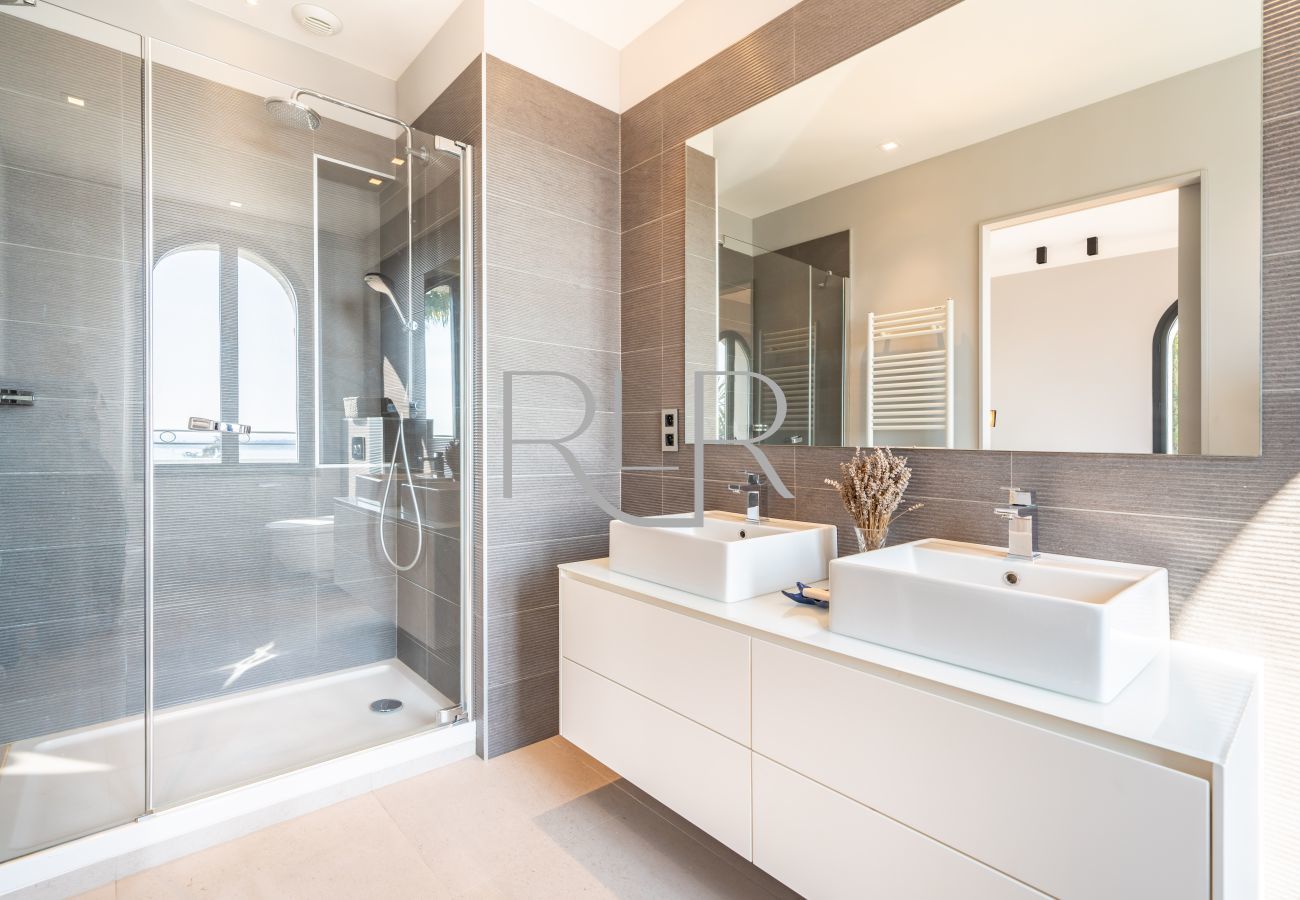 Villa à Cannes - Villa Nirvana