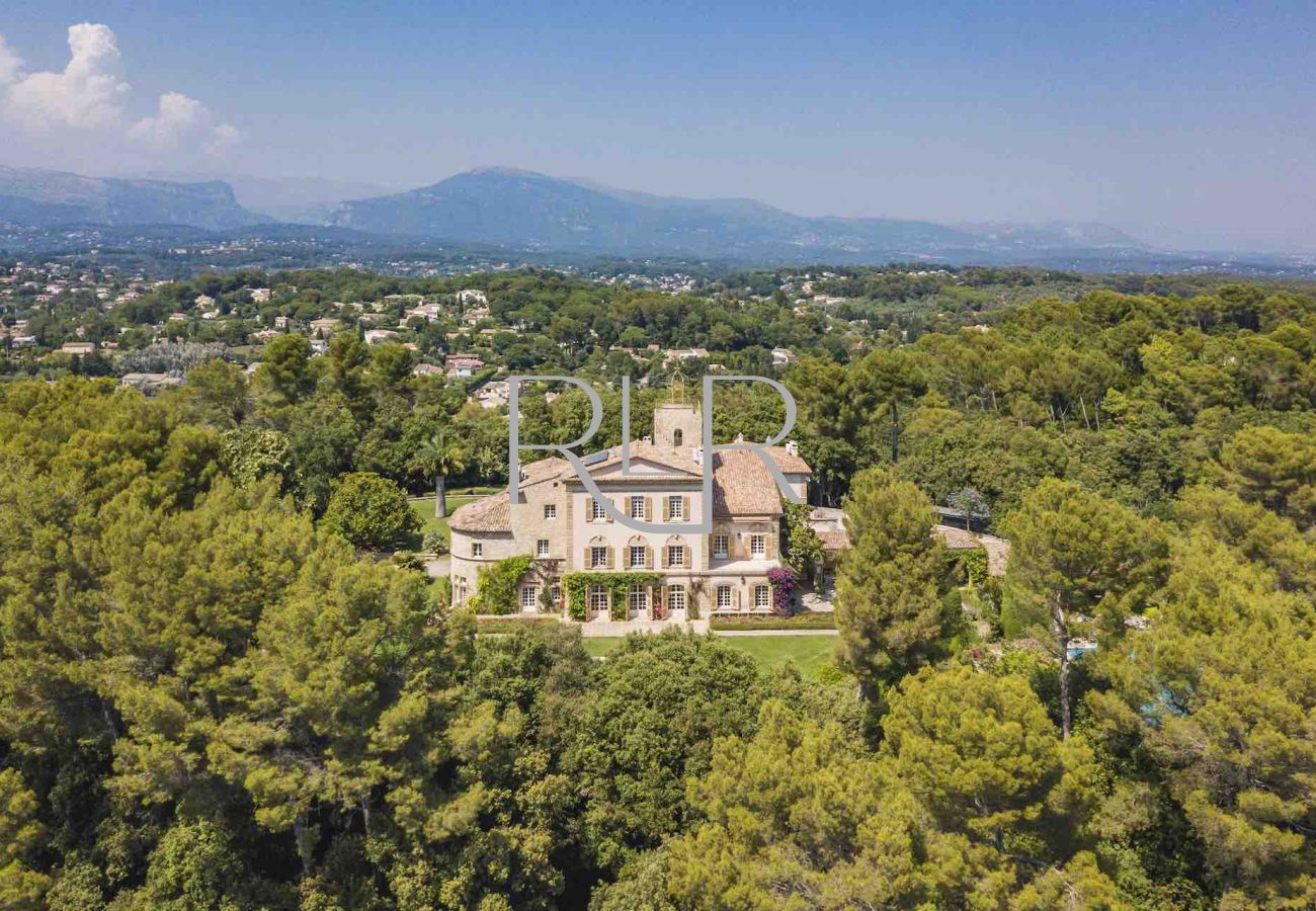 Villa à Valbonne - Domaine de Valbonne