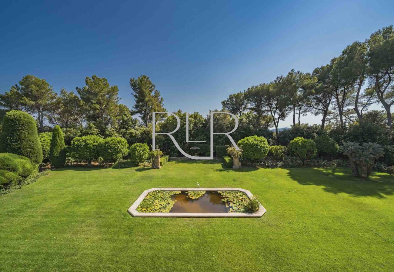 Villa à Valbonne - Domaine de Valbonne