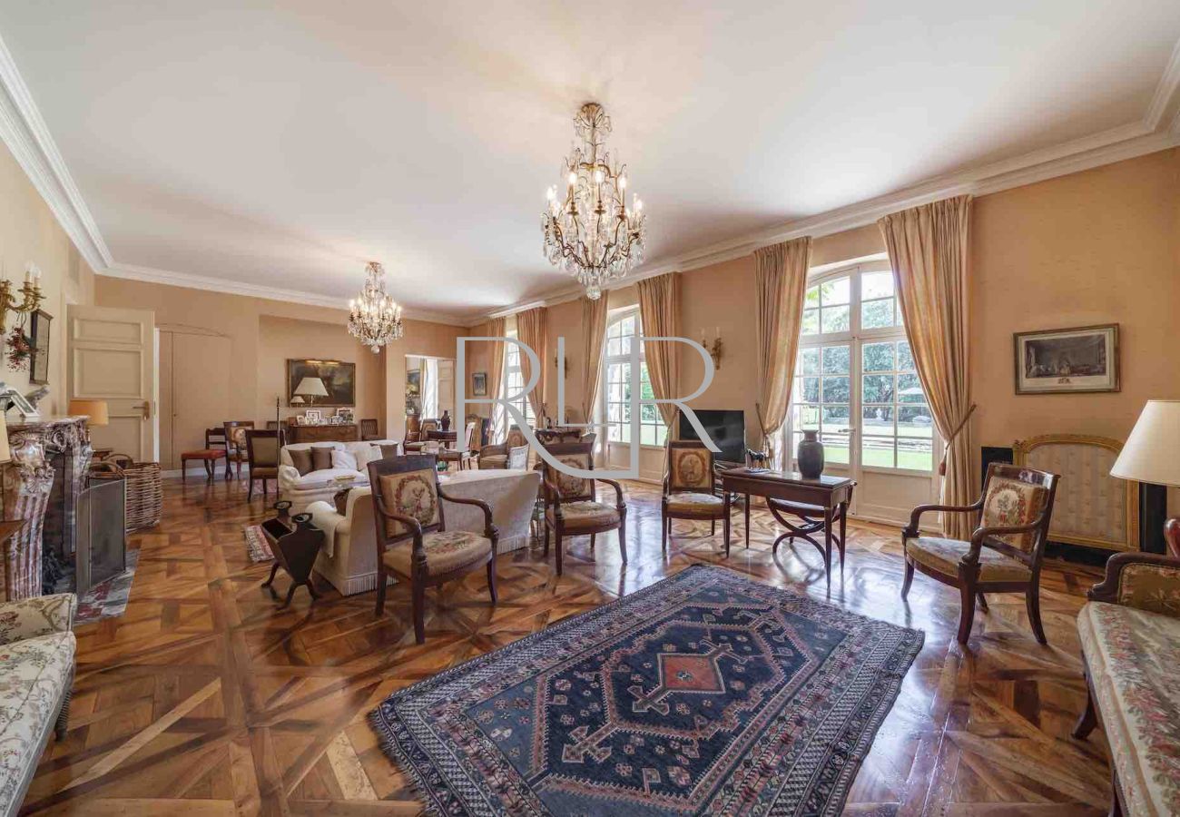 Villa à Valbonne - Domaine de Valbonne