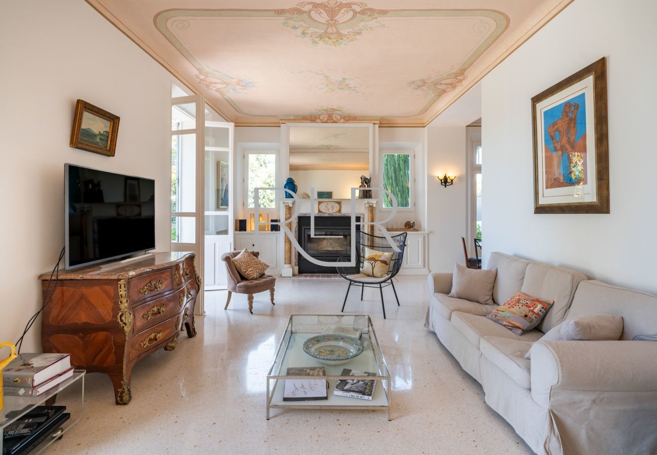 Villa à Antibes - Villa Arista