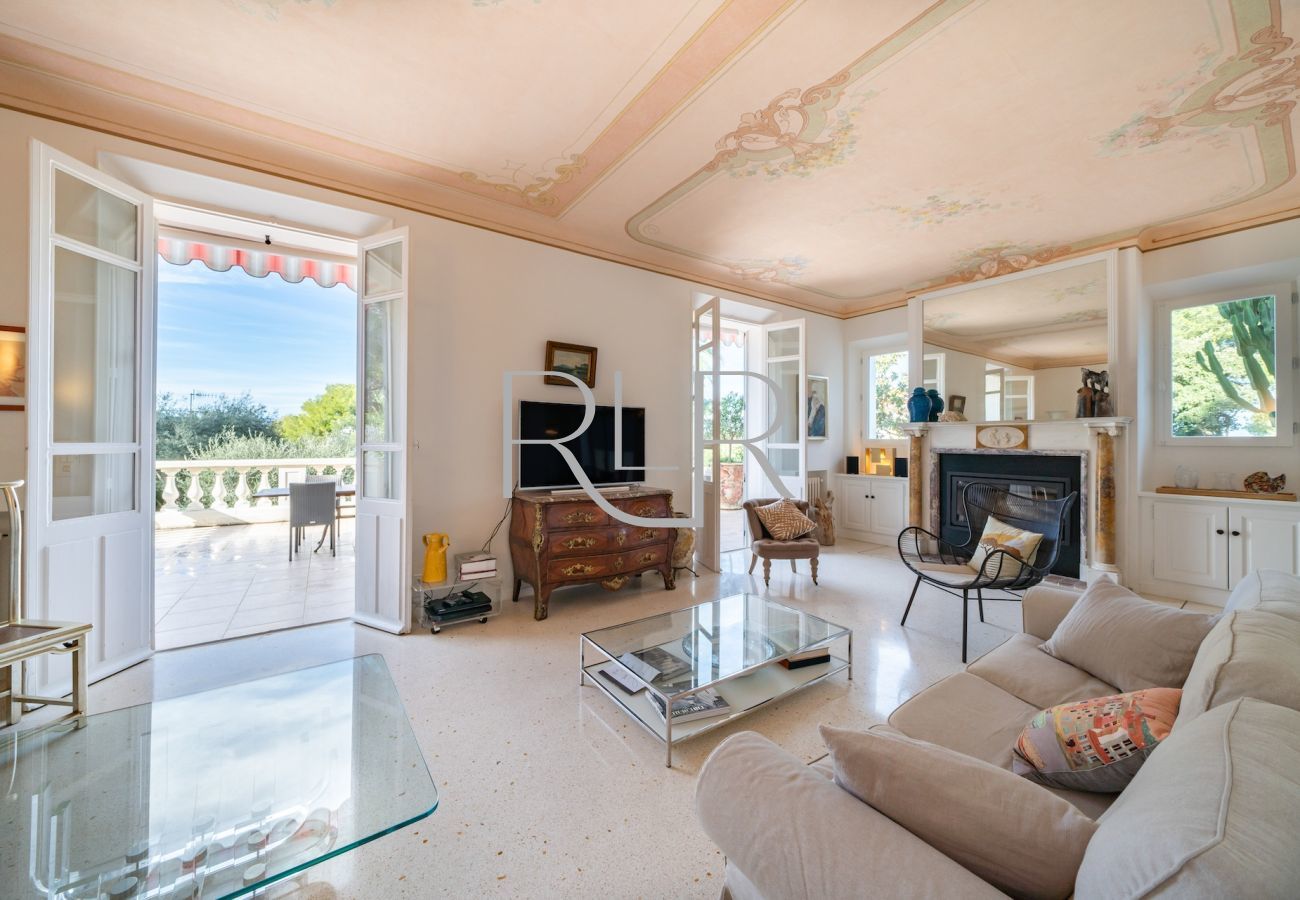 Villa à Antibes - Villa Arista