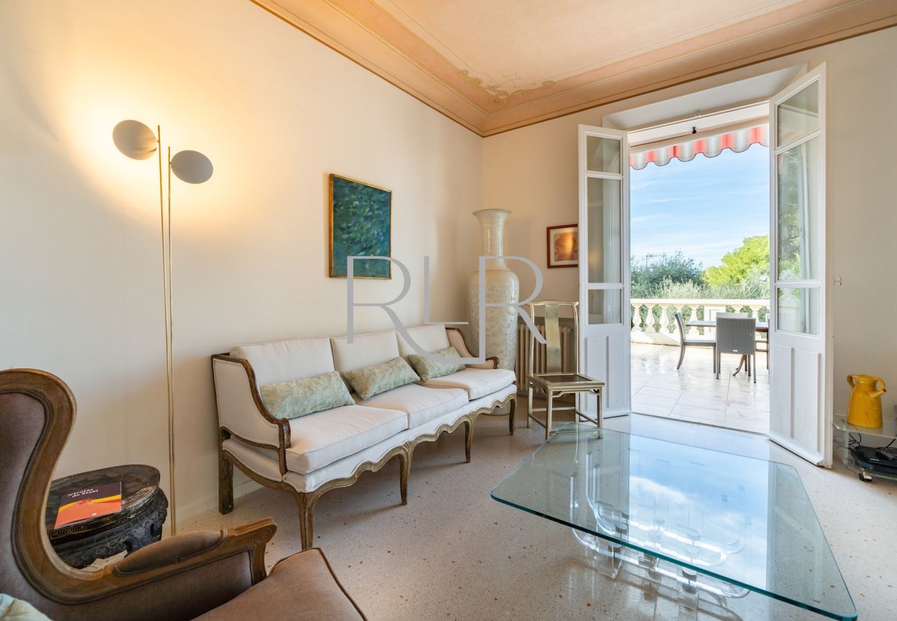 Villa à Antibes - Villa Arista