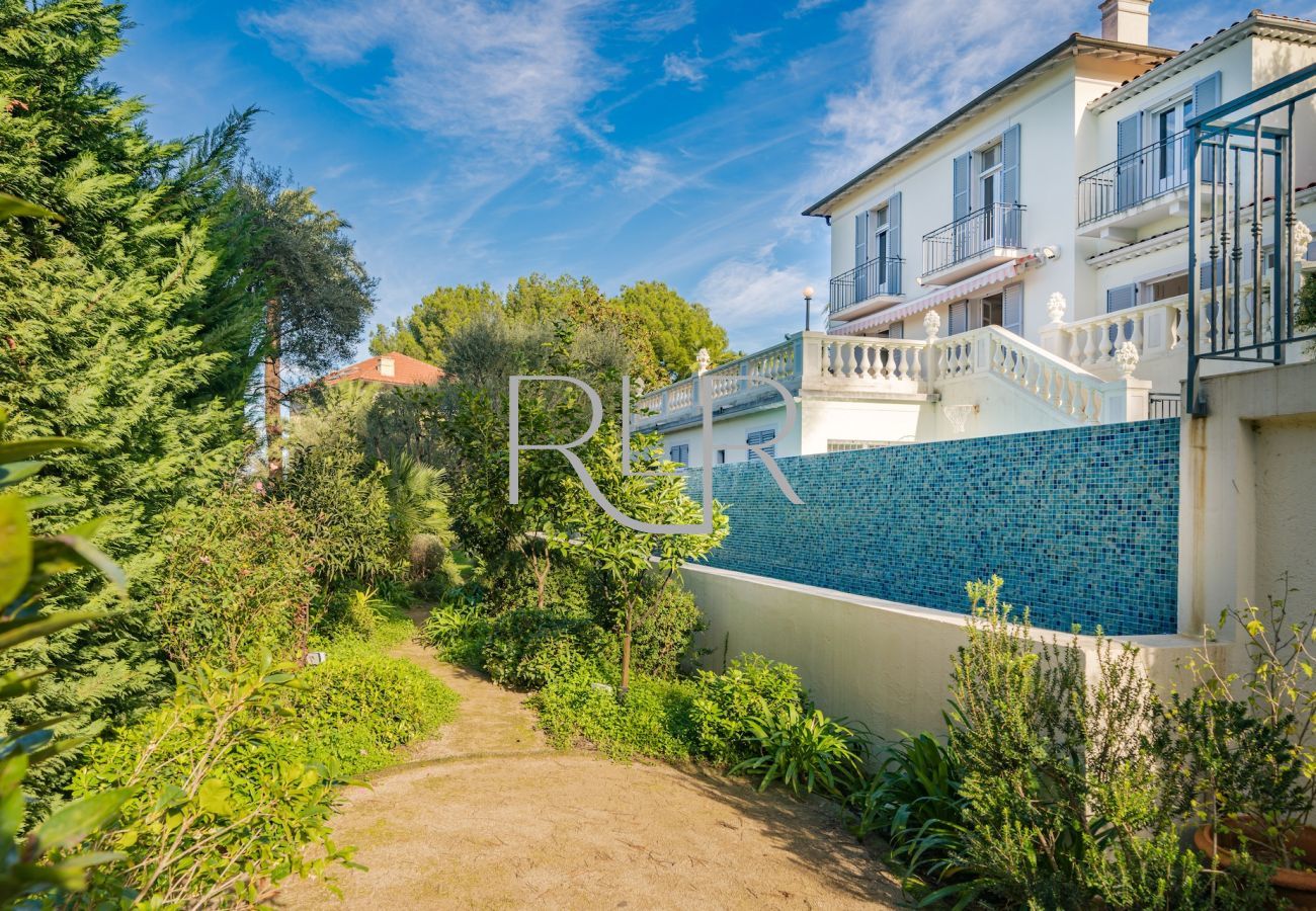 Villa à Antibes - Villa Arista