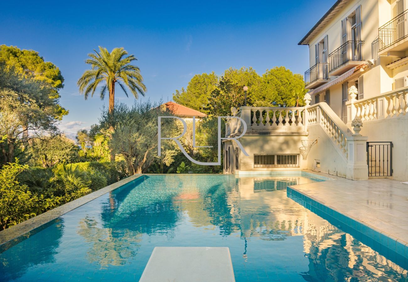 Villa à Antibes - Villa Arista