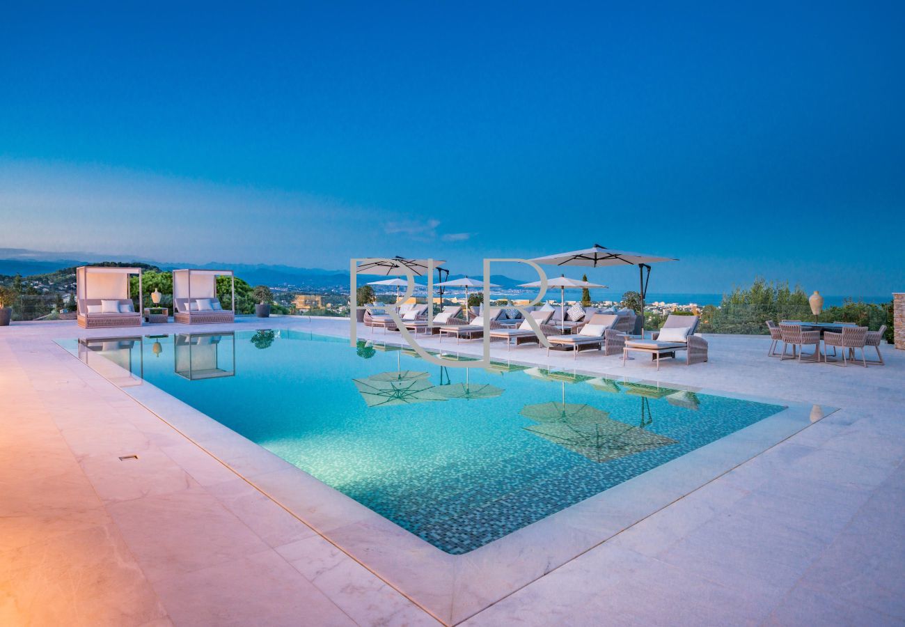 Villa à Cannes - Villa Palmira