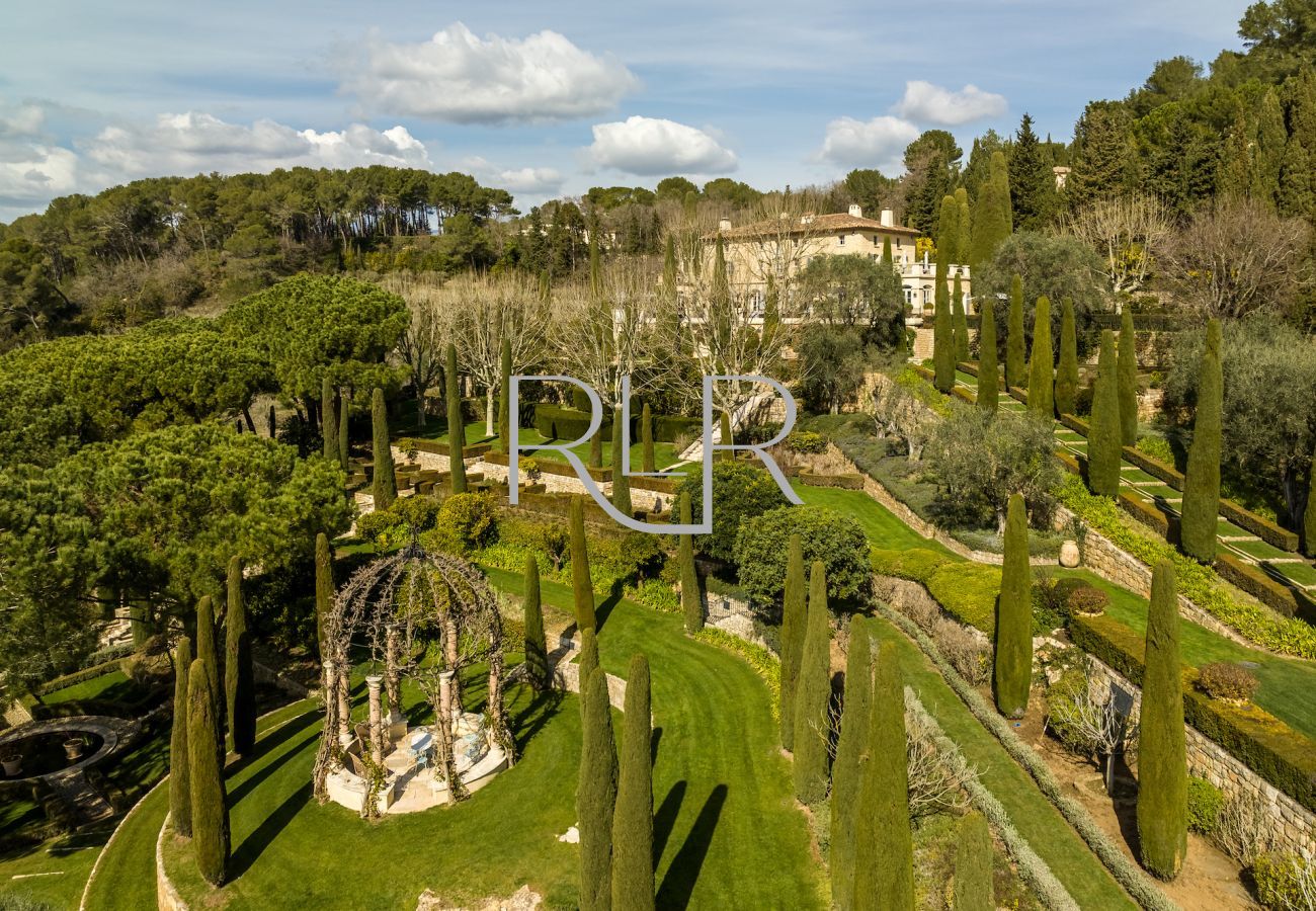 Villa à Mougins - Le Manoir