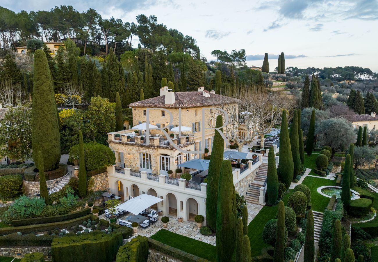 Villa à Mougins - Le Manoir