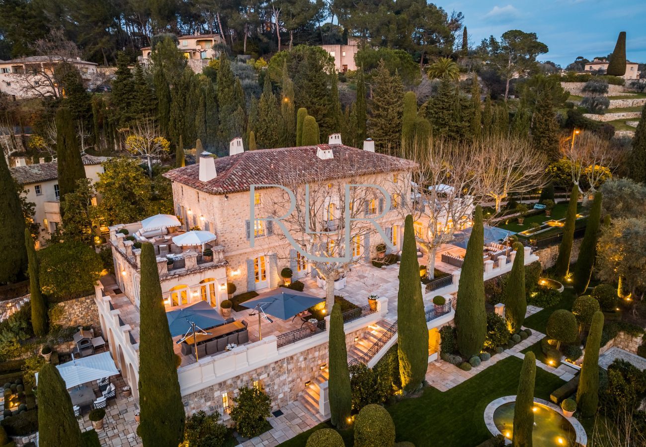 Villa à Mougins - Le Manoir