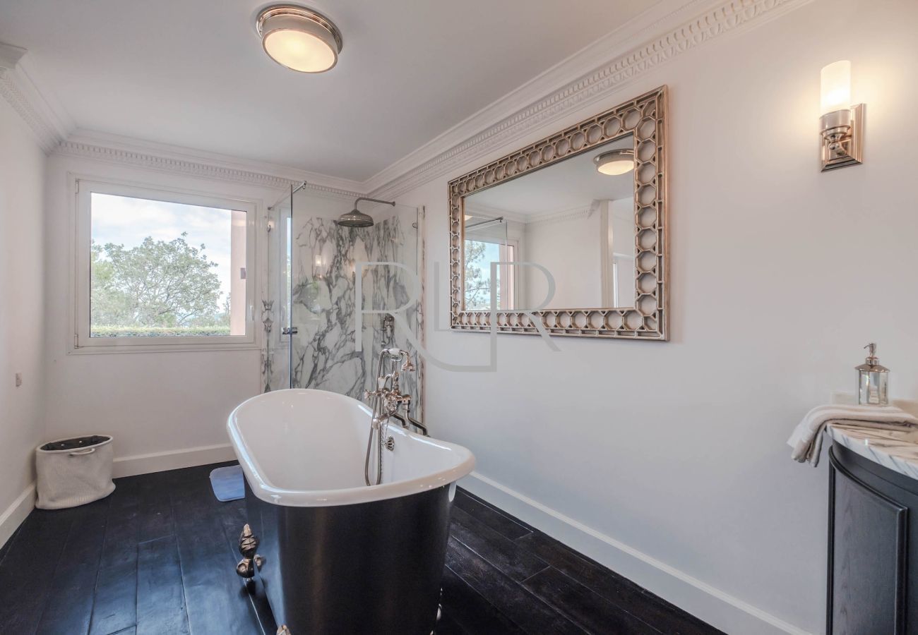 Villa à Théoule-sur-Mer - Villa Panorama Villa à Théoule-sur-Mer - Villa Panorama