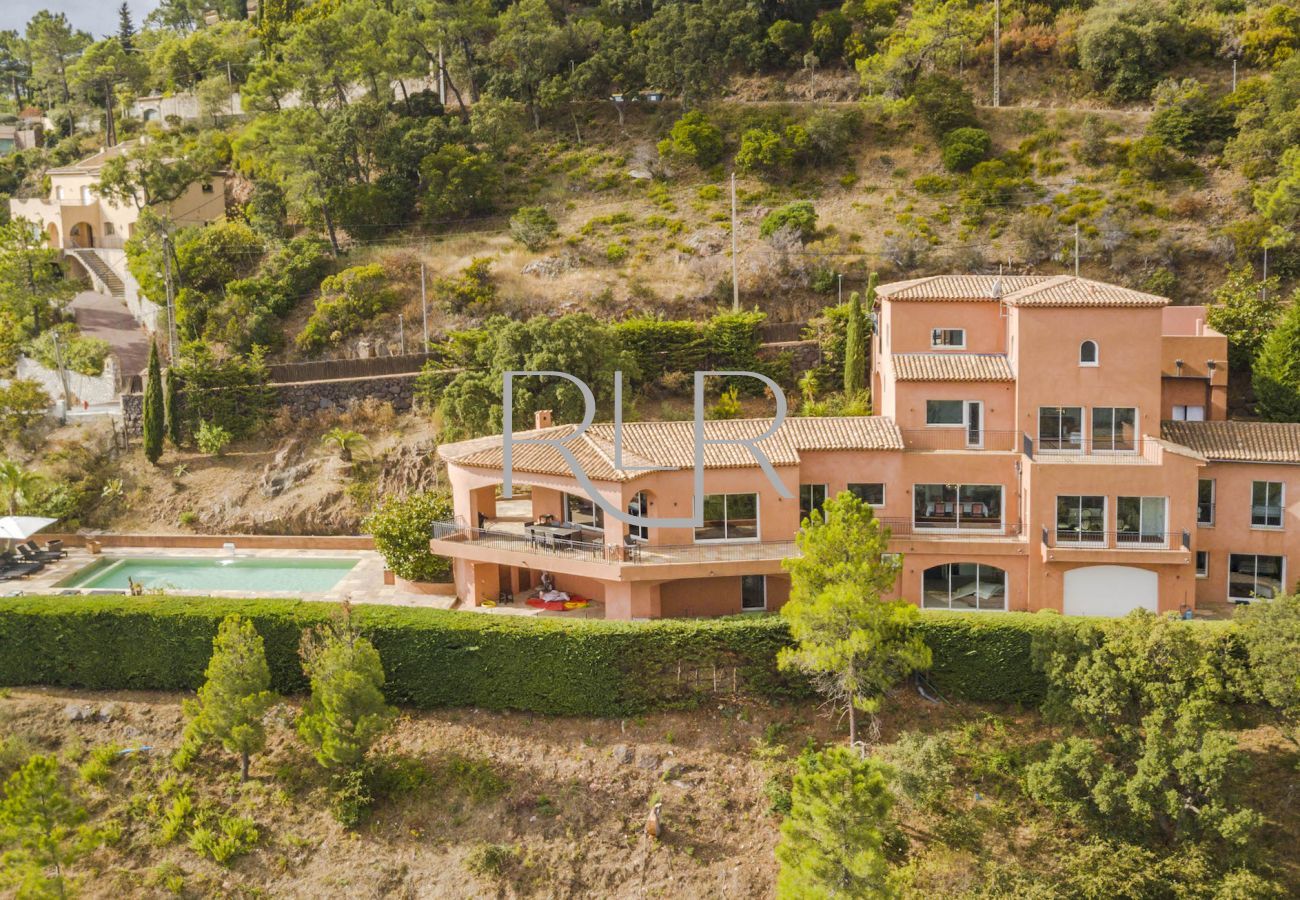 Villa à Théoule-sur-Mer - Villa Panorama Villa à Théoule-sur-Mer - Villa Panorama