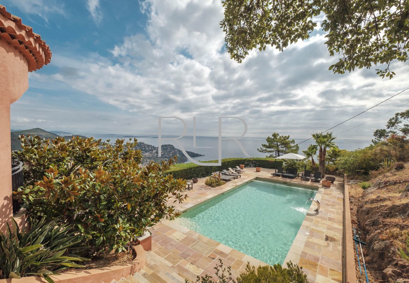 Villa à Théoule-sur-Mer - Villa Panorama Villa à Théoule-sur-Mer - Villa Panorama