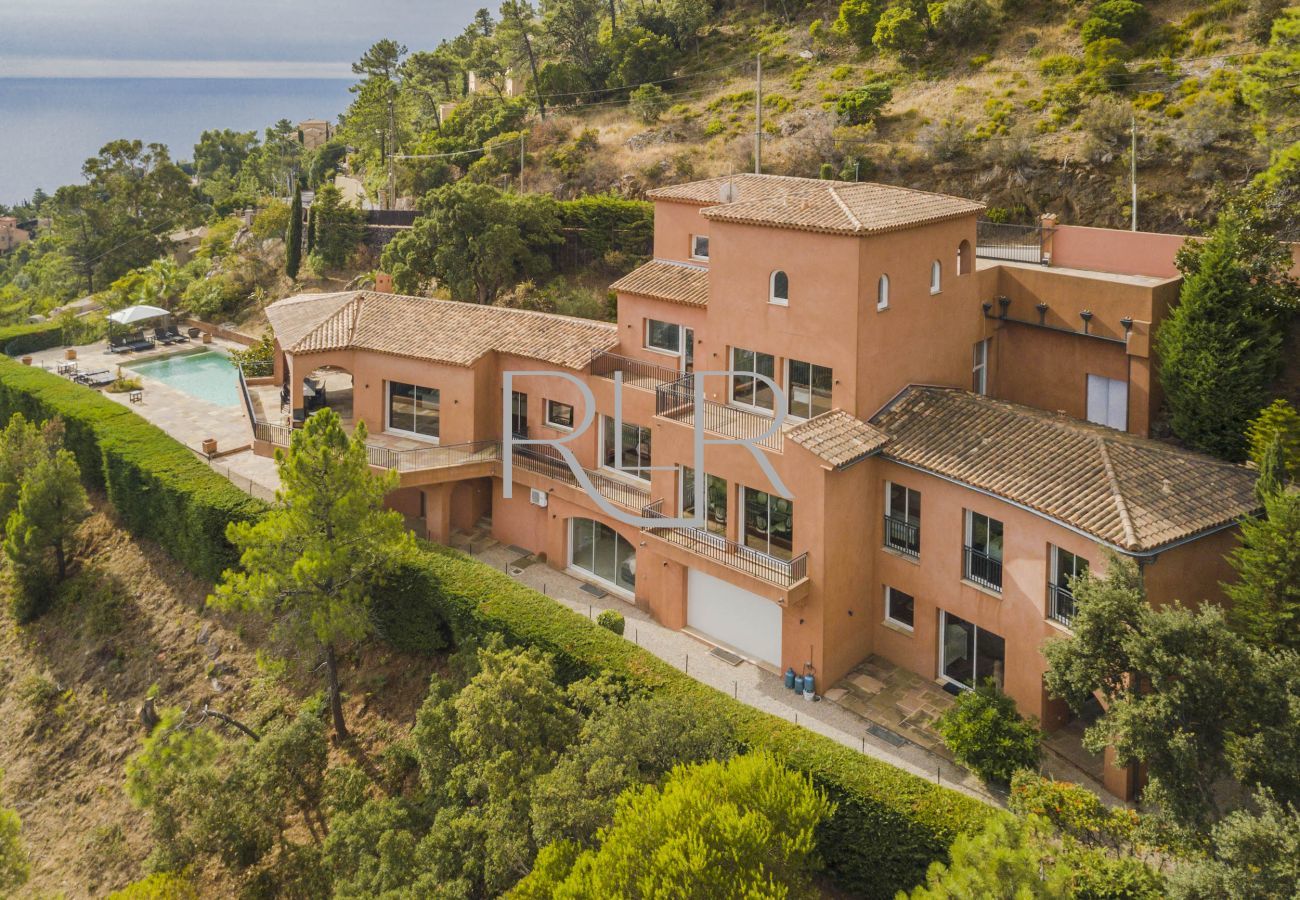 Villa à Théoule-sur-Mer - Villa Panorama Villa à Théoule-sur-Mer - Villa Panorama