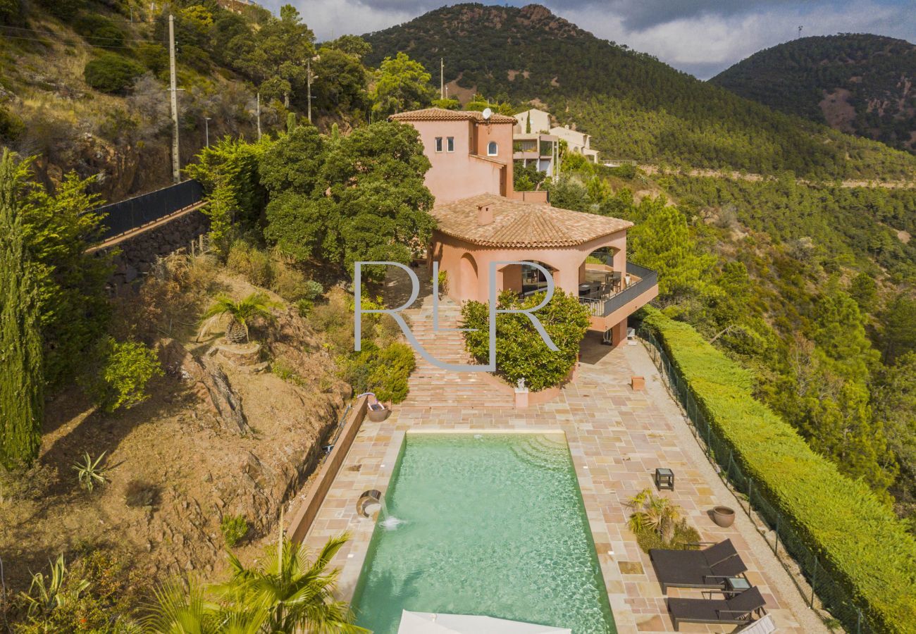 Villa à Théoule-sur-Mer - Villa Panorama Villa à Théoule-sur-Mer - Villa Panorama