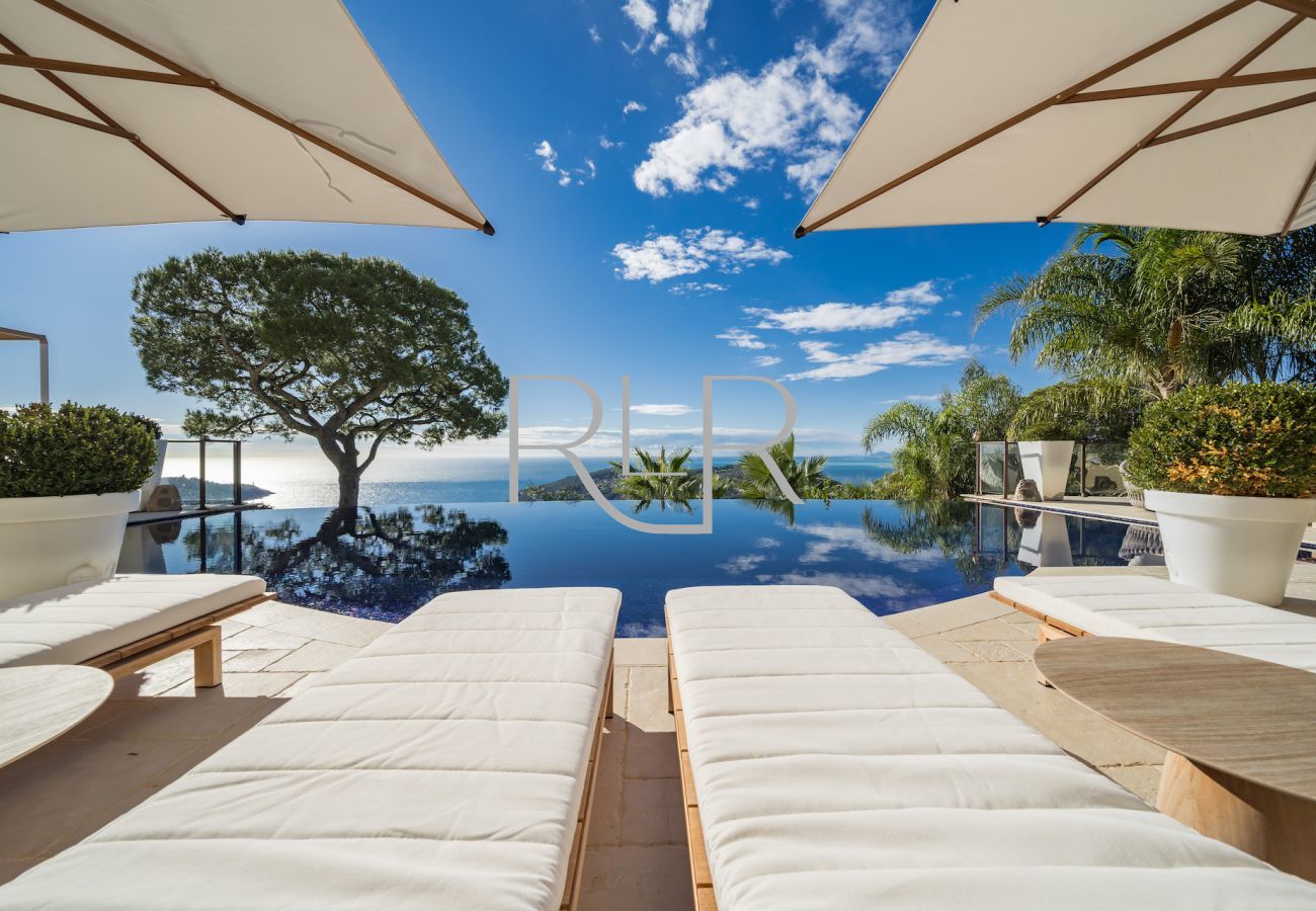 Villa à Villefranche-sur-Mer - Villa Pearl