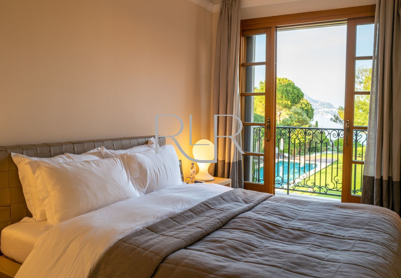 Villa à Saint-Jean-Cap-Ferrat - Villa Red Moon