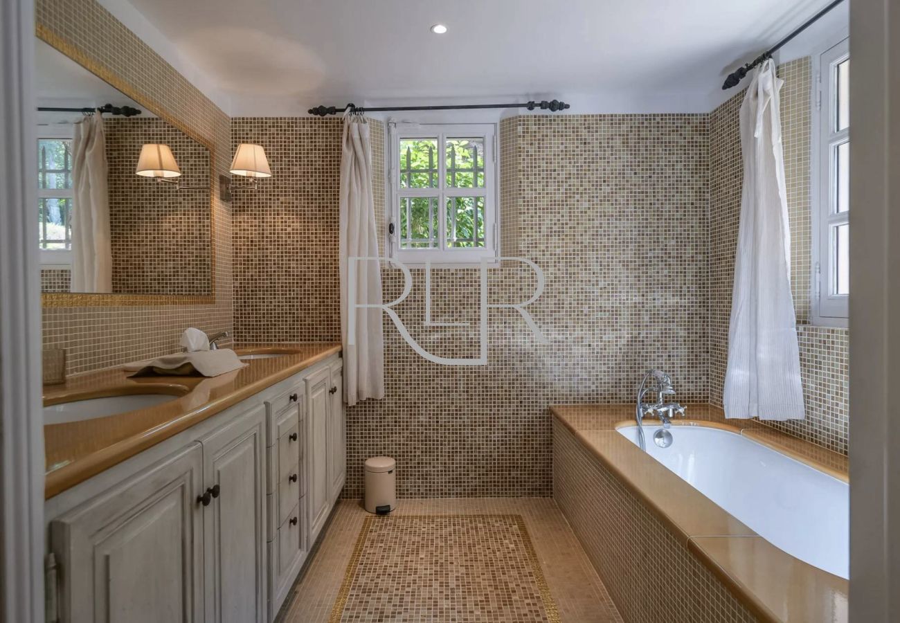 Villa à Saint-Tropez - Villa Carola