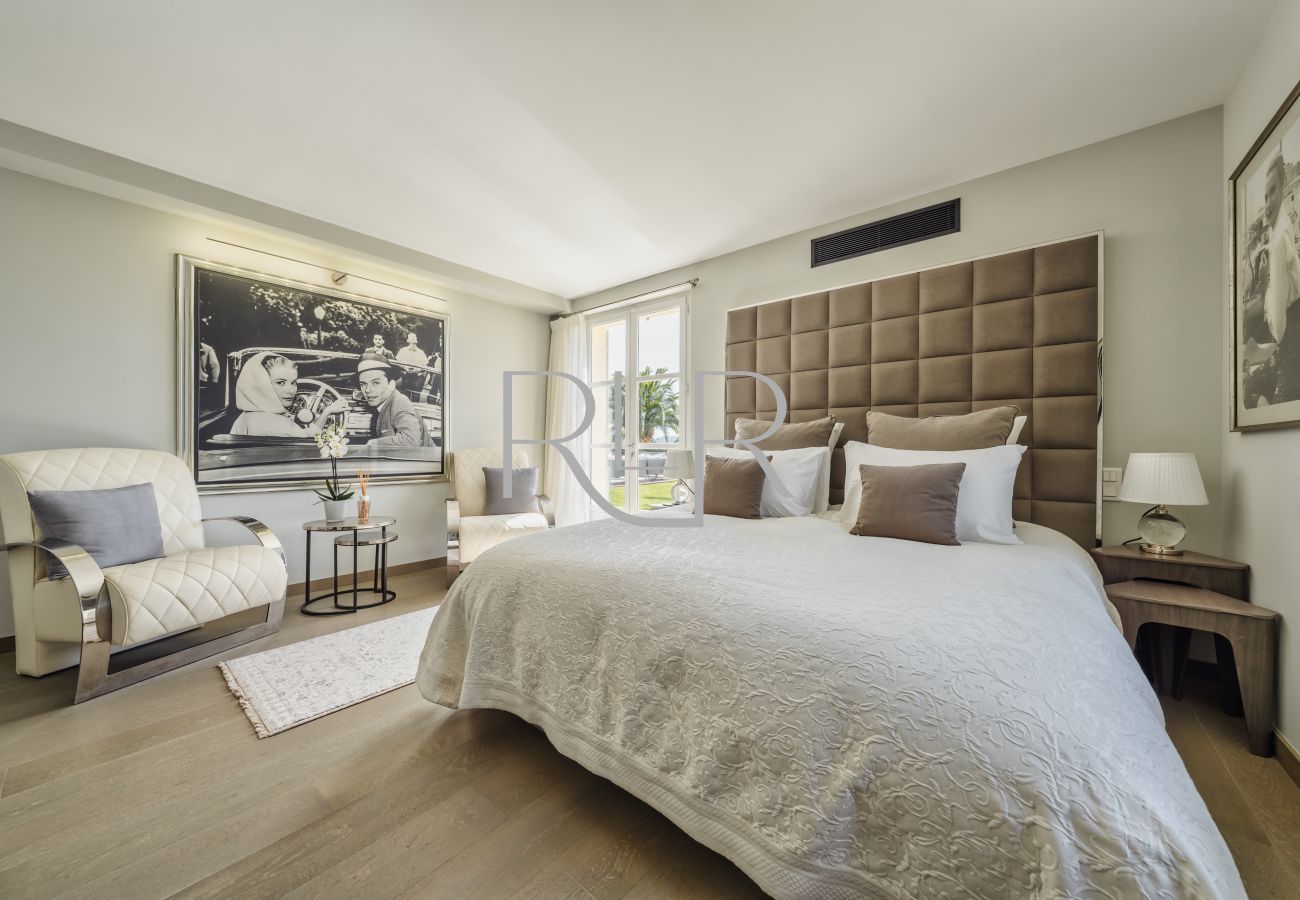 Villa à Saint-Tropez - Villa Romane