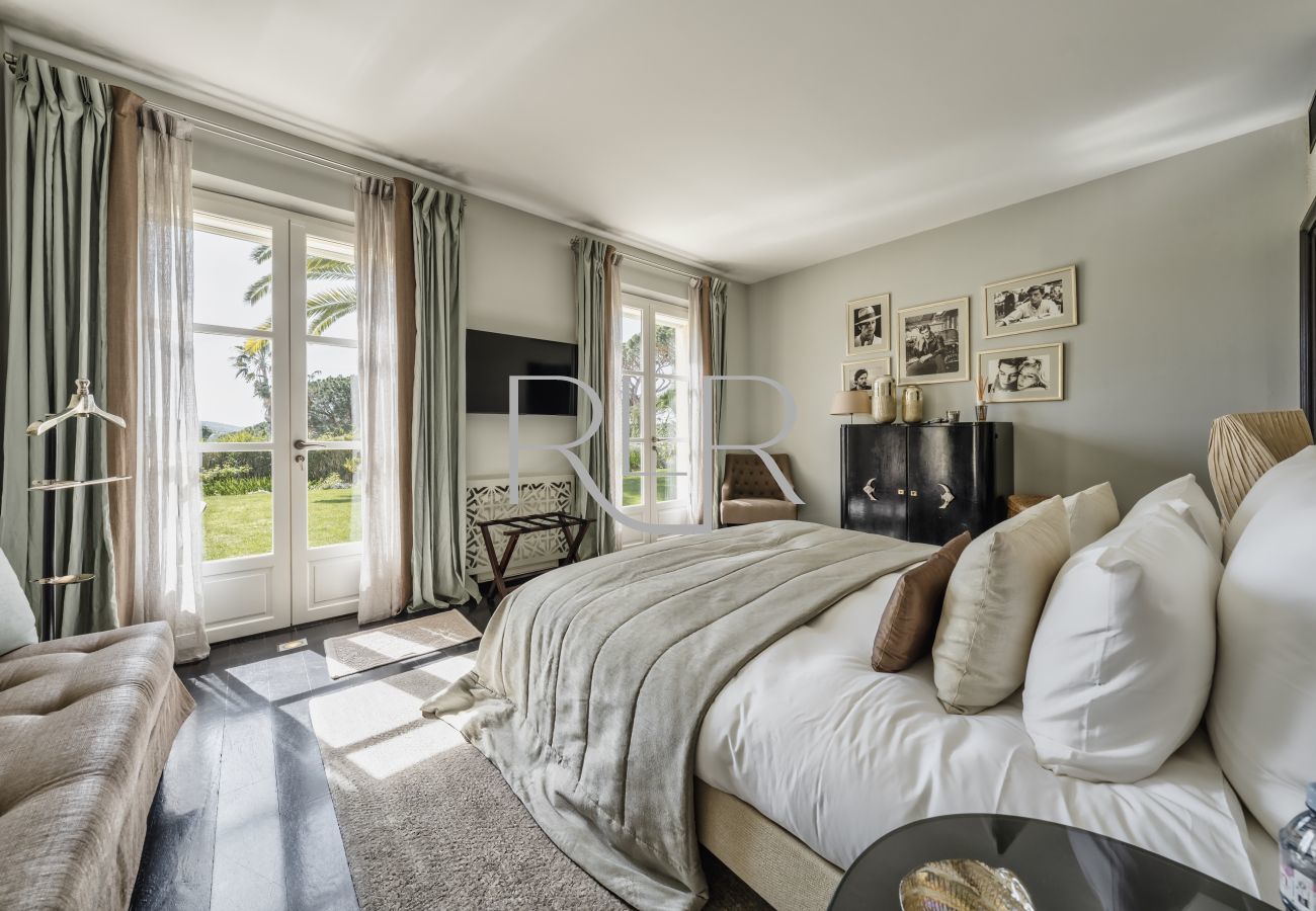 Villa à Saint-Tropez - Villa Romane