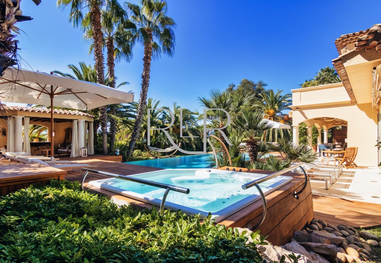 Villa à Saint-Tropez - Villa Romane