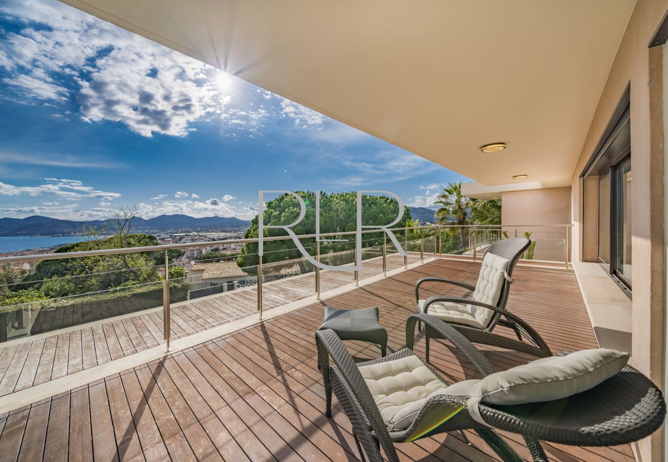 Villa à Cannes - Villa Flora